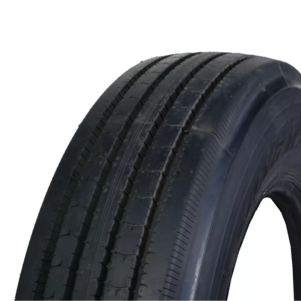 Грузовая шина 295/80 R22,5 Long March LM-216 18PR в Катав-Ивановске