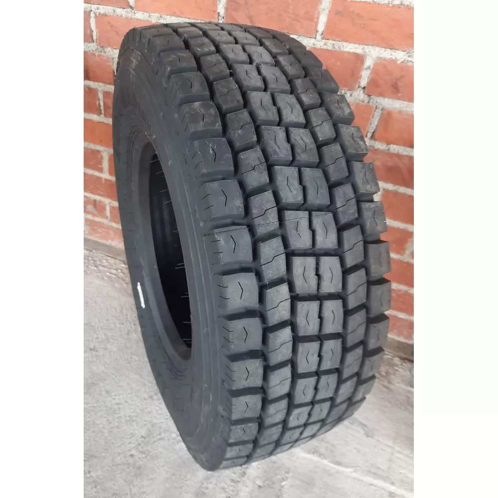 Грузовая шина 305/70 R19,5 Long March LM-329 18PR в Катав-Ивановске